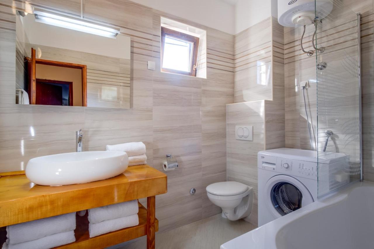 Oaza Apartment Mali Lošinj Екстериор снимка