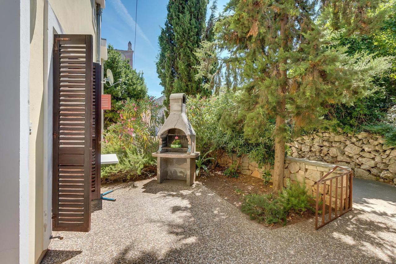 Oaza Apartment Mali Lošinj Екстериор снимка
